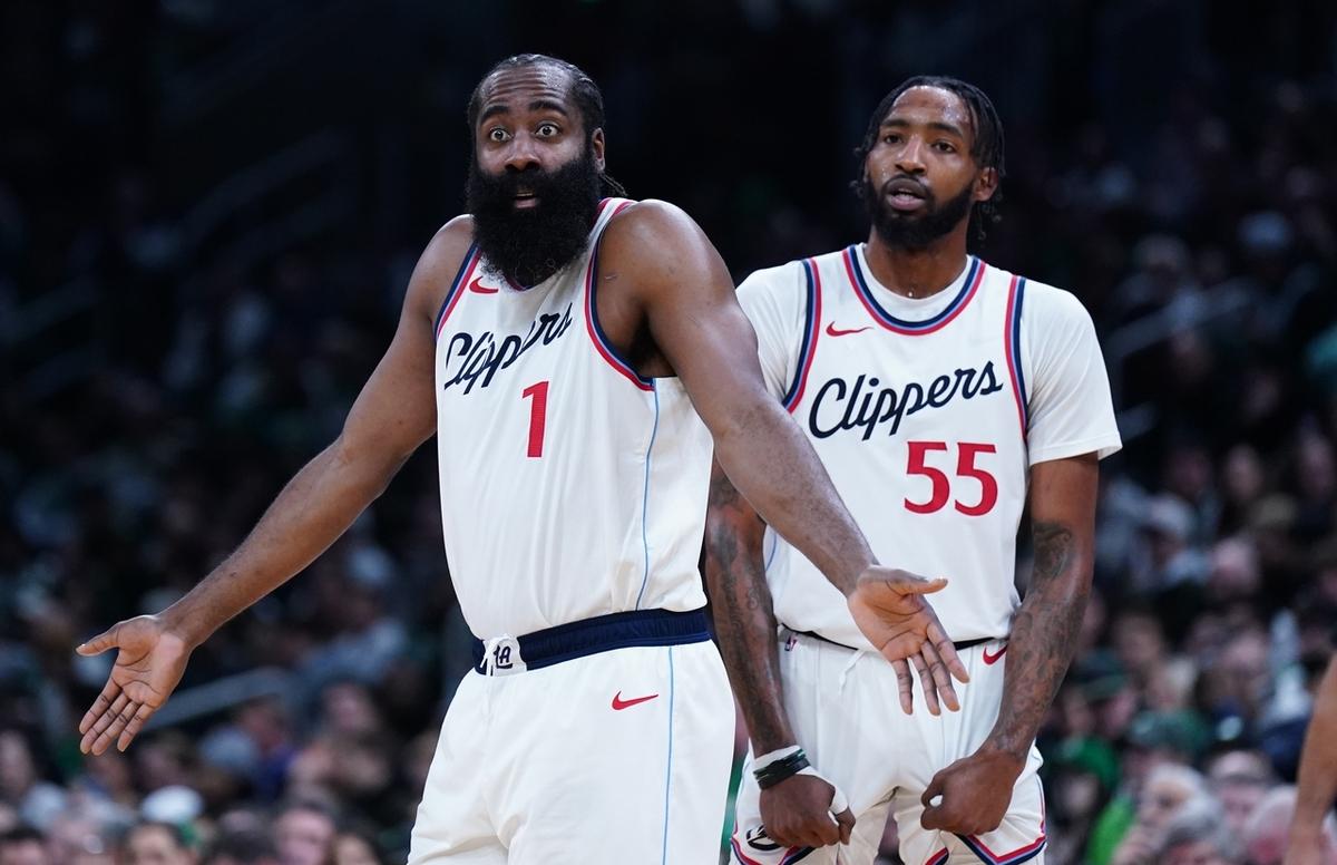 数据揭晓：投篮命中率46%，助攻22次，团队坚不可摧！的简单介绍