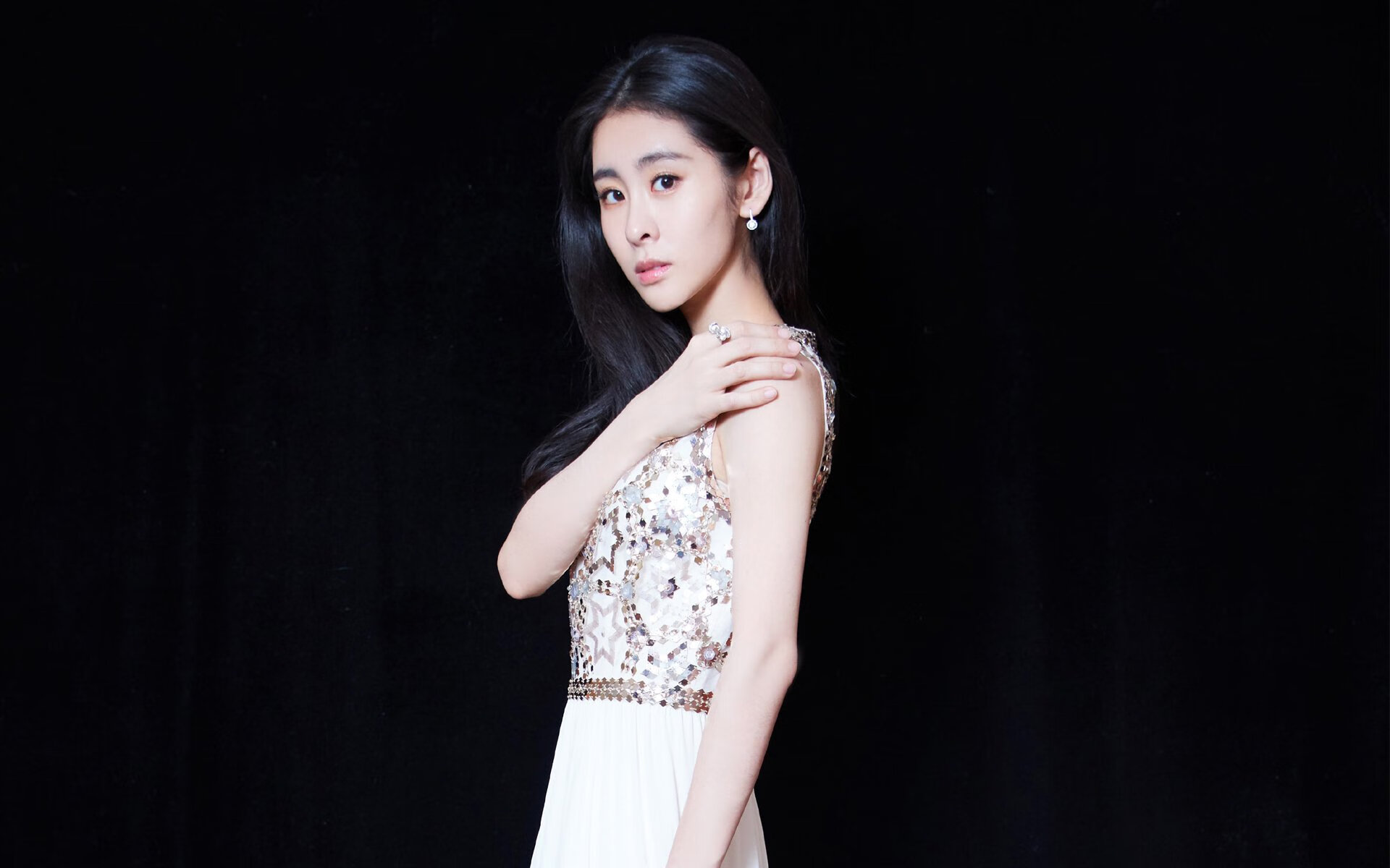 _老将带领奇才,不屈不挠迎接挑战_,老将上场后面一句话是什么