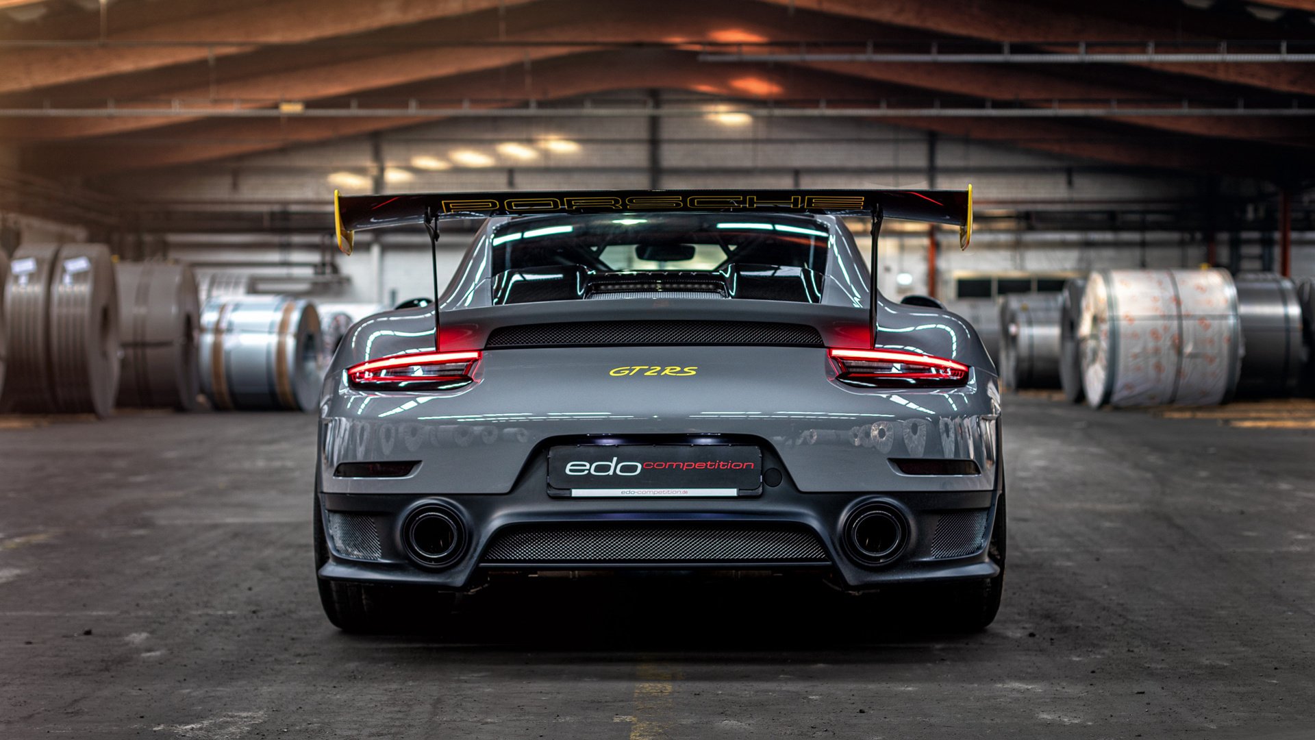 “救援行动:危机瞬间的人性光辉”,救援行动原型