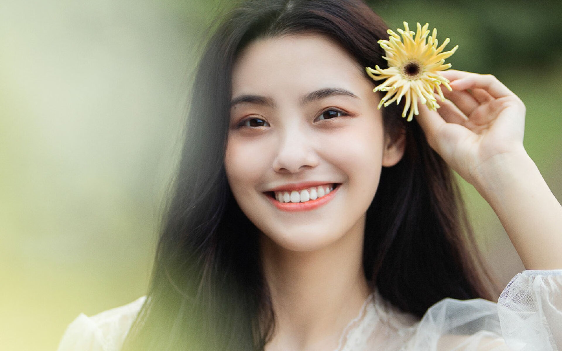 场上显神威:王强的三分命中率达到36%,一举奠定胜局,王强打多少分