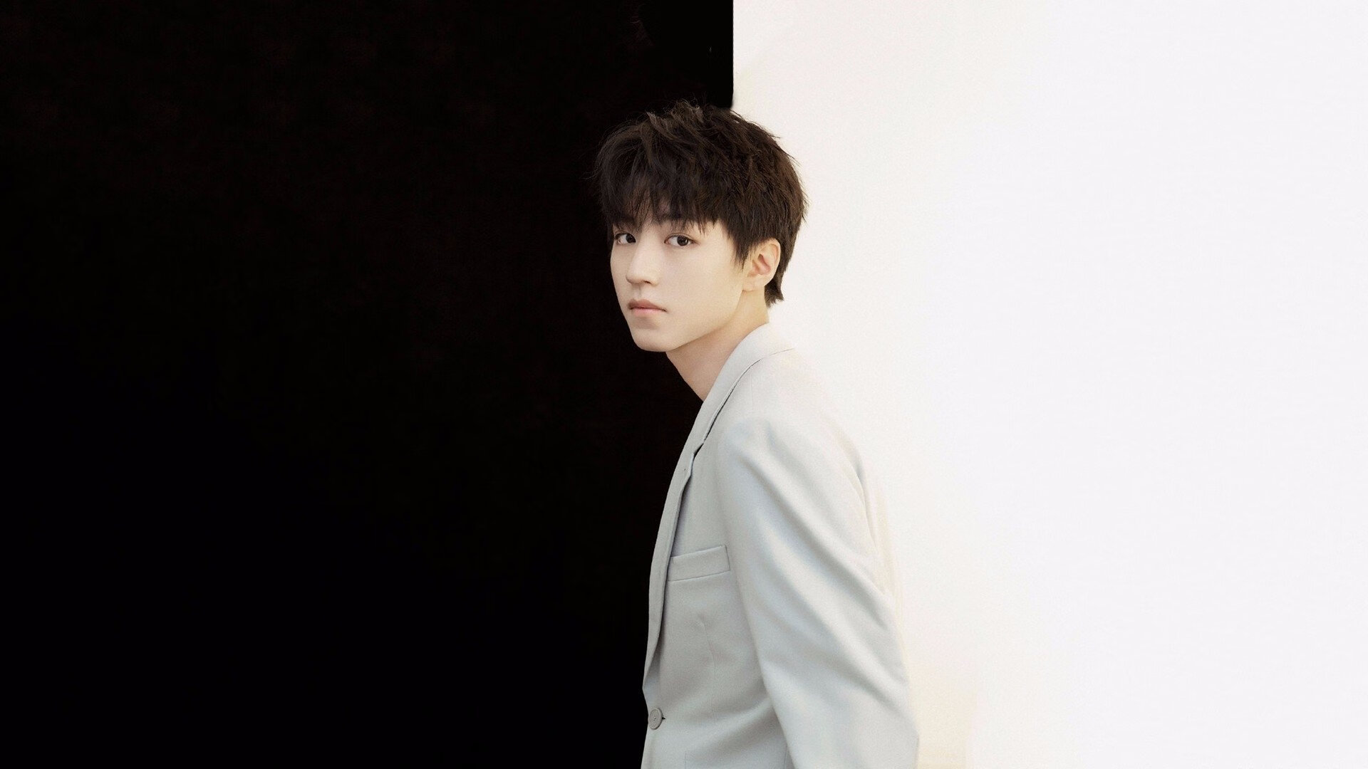 博洛尼亚在意大利联赛中赢得激动人心的比赛，意大利博洛尼亚展览集团