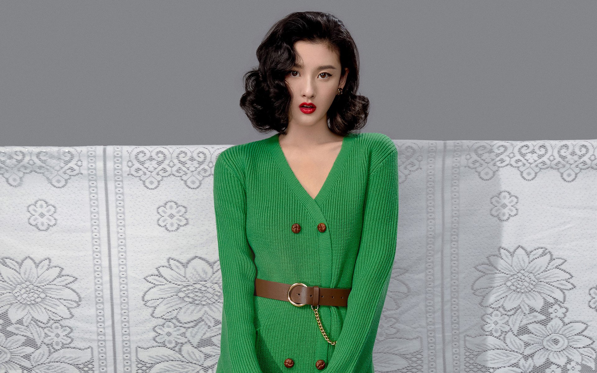 比利时马术协会与大学合作,开展马术运动营养研究,优化饮食方案。