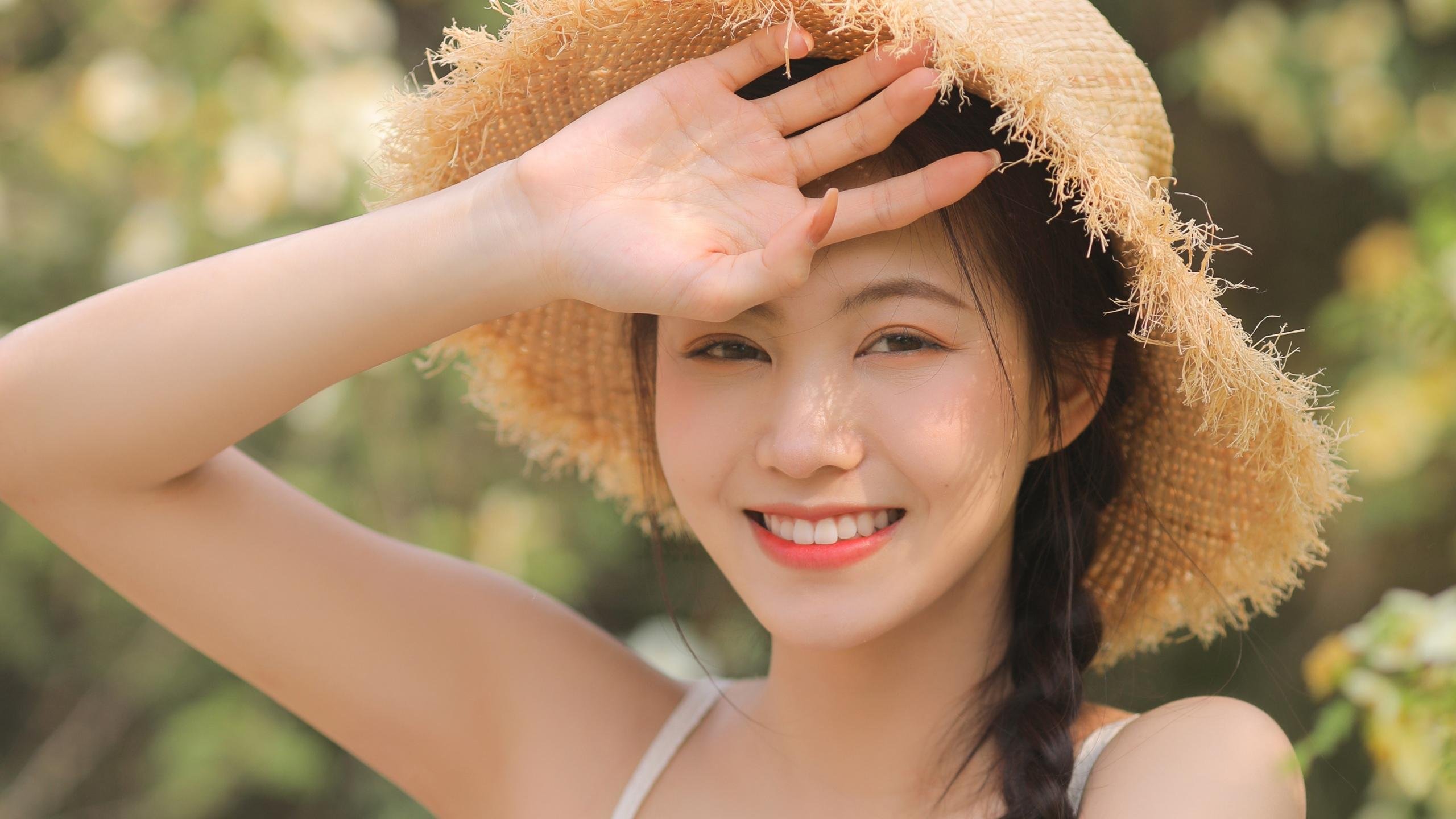 谢菲联在英冠联赛中获得冠军，升入英超，谢菲联球衣