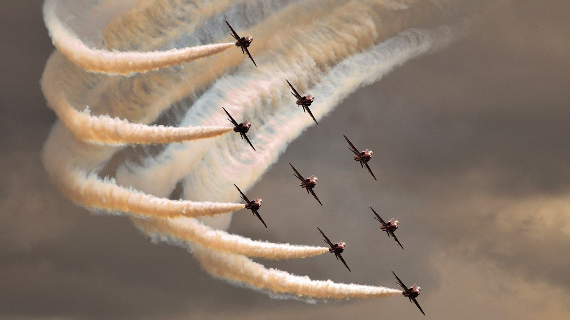 俱乐部人员流动管理机制缺口大,俱乐部人员管理制度